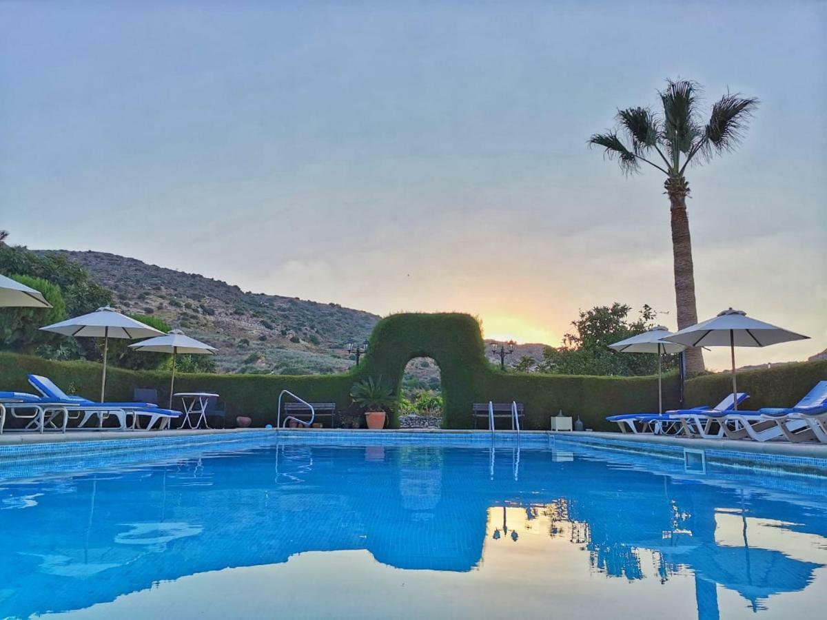 Ampelokipi Holiday Apartments Pissouri Luaran gambar